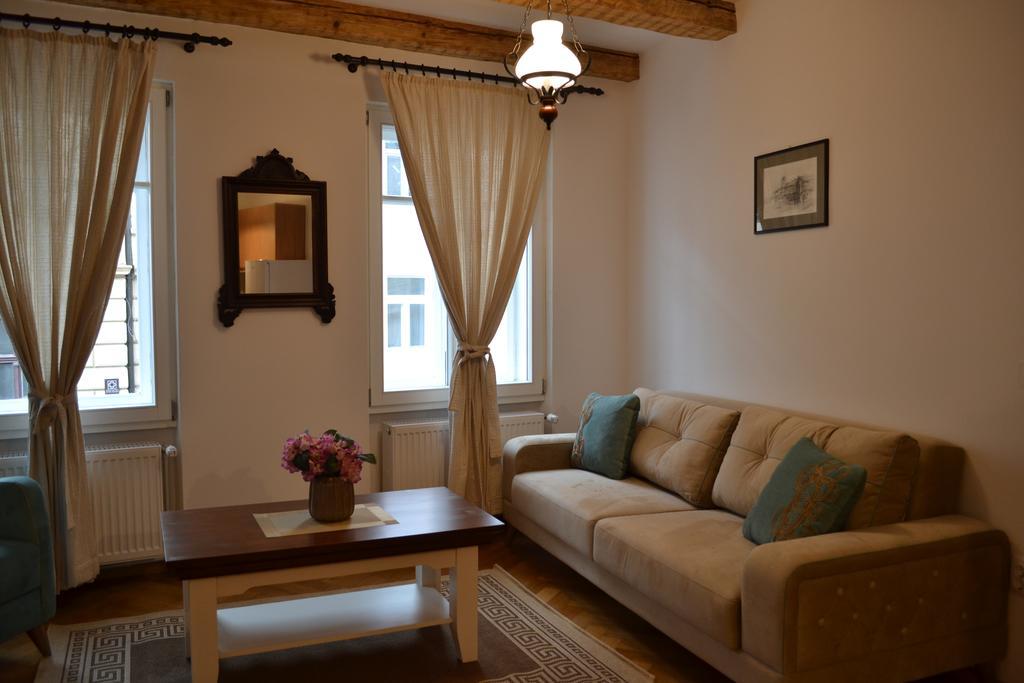 Casa Fanarilor Hotel บราชอฟ ภายนอก รูปภาพ